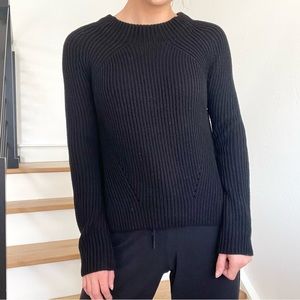 Athleta Rockland Ribbed Knit Black Crew Mock Neck Chunky Cozy Sweater Size XS